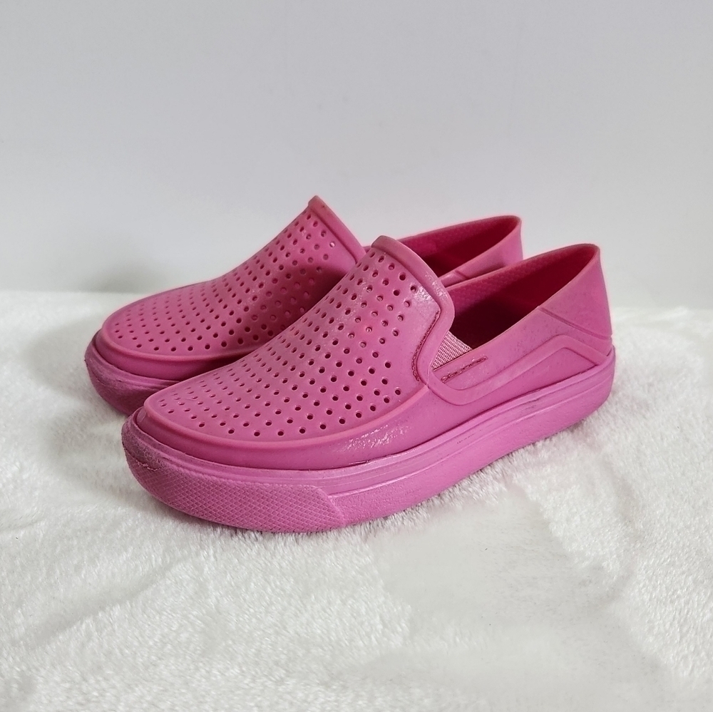 CROCS Barbie Pink Citilane Roka Slip On Shoes Children Size 10-11